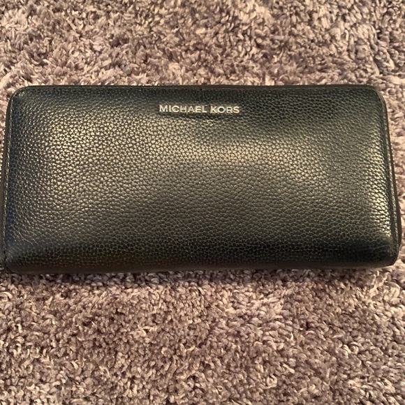 Michael Kors Wristlet Wallet - Picture 6 of 11